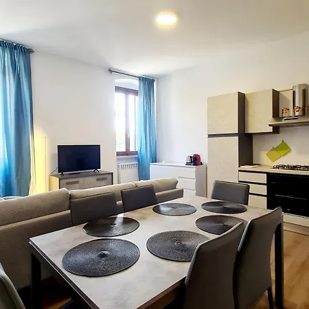 1 Bardo House *