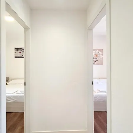 Apartment Bardo House - 2 Free Parking Lots - 3 Bedrooms - 2 Bathrooms Bardolino