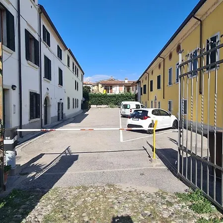 Bardo House - 2 Free Parking Lots - 3 Bedrooms - 2 Bathrooms *